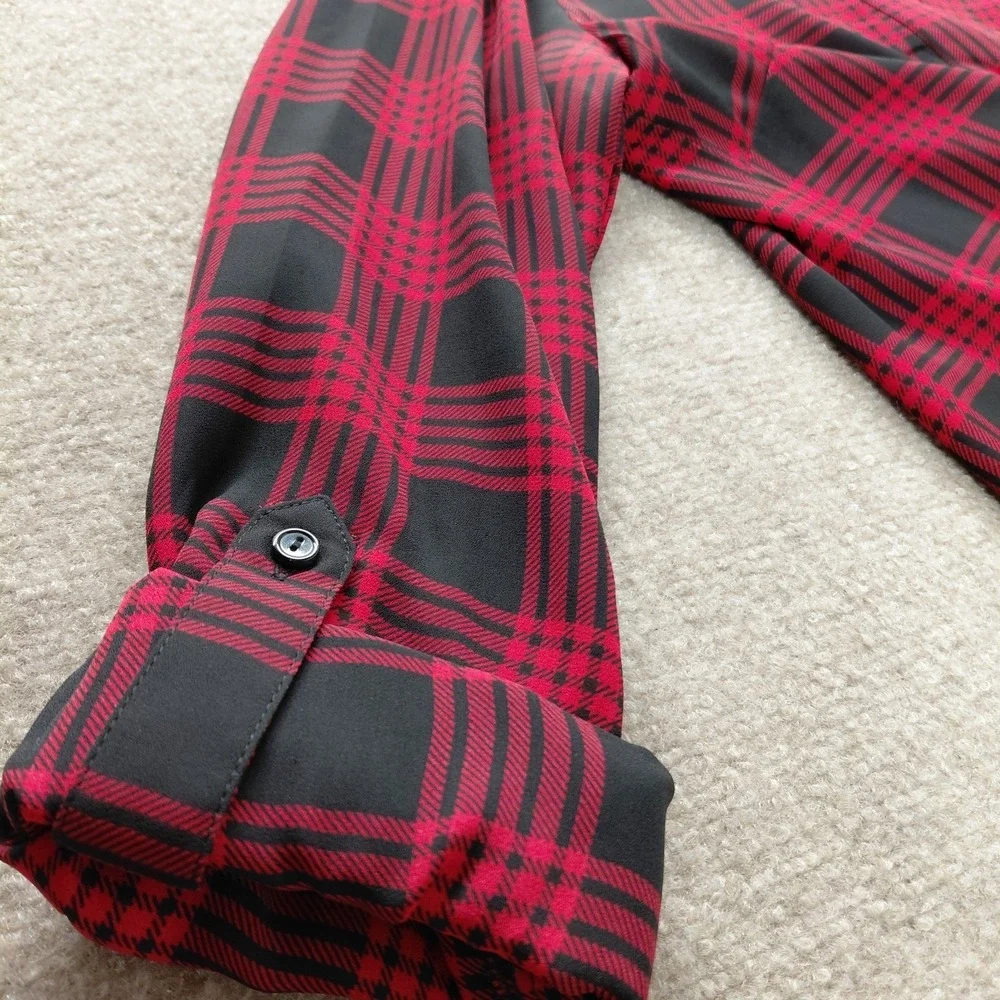 The Limited Blouse Women's XS Plaid Red Black Button Up Tab Sleeve Shirt Top